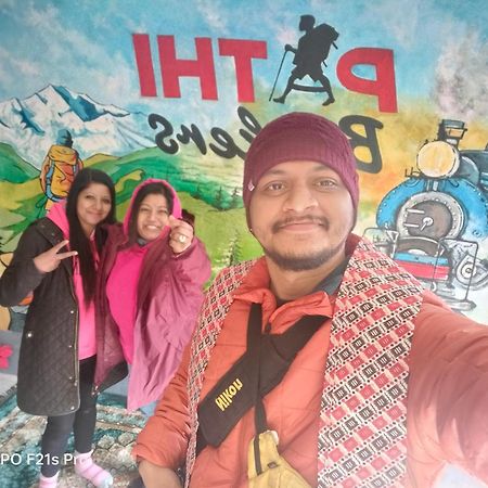 Pathi Bunkers Hostel Darjeeling  Luaran gambar