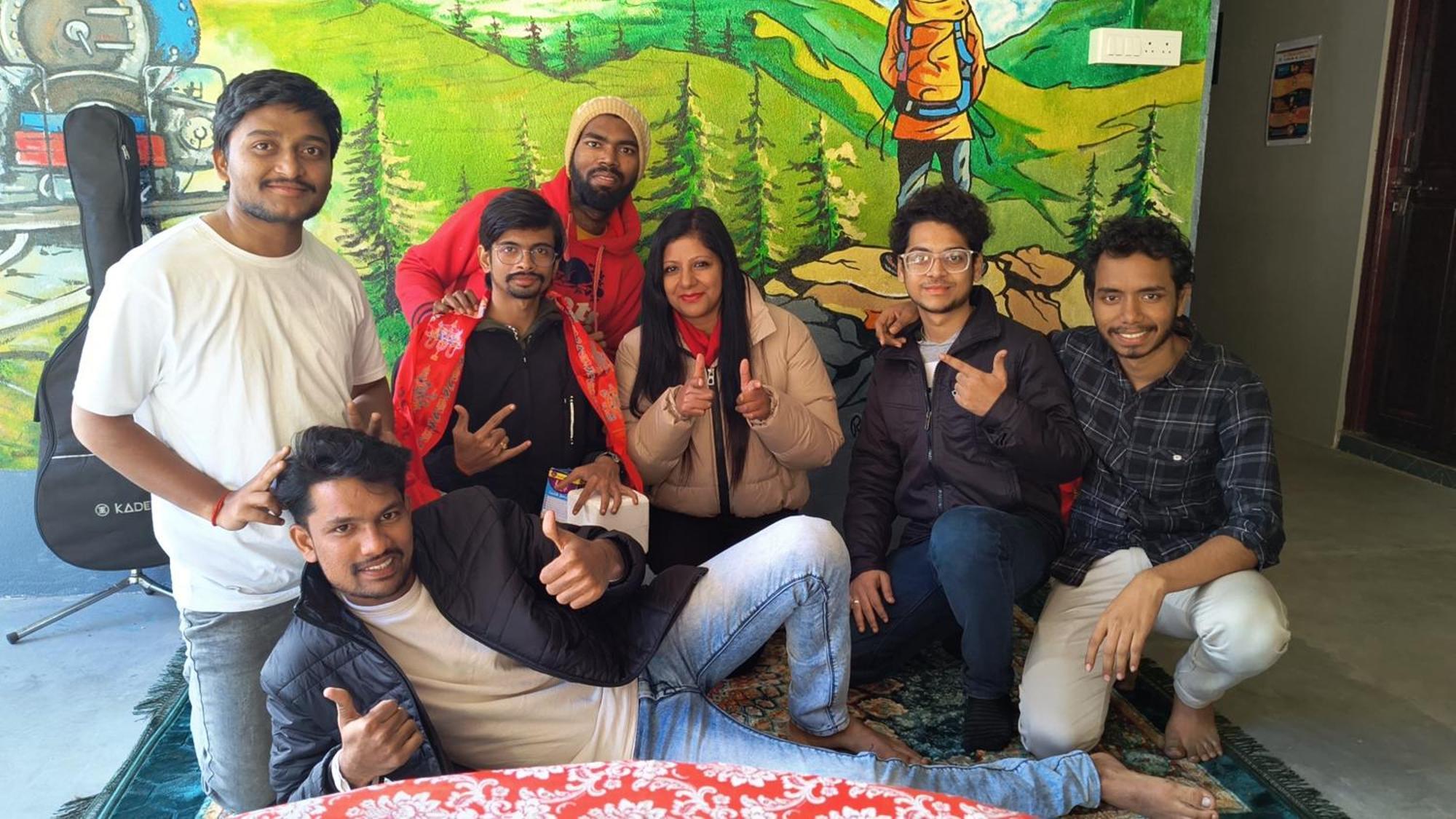Pathi Bunkers Hostel Darjeeling  Luaran gambar